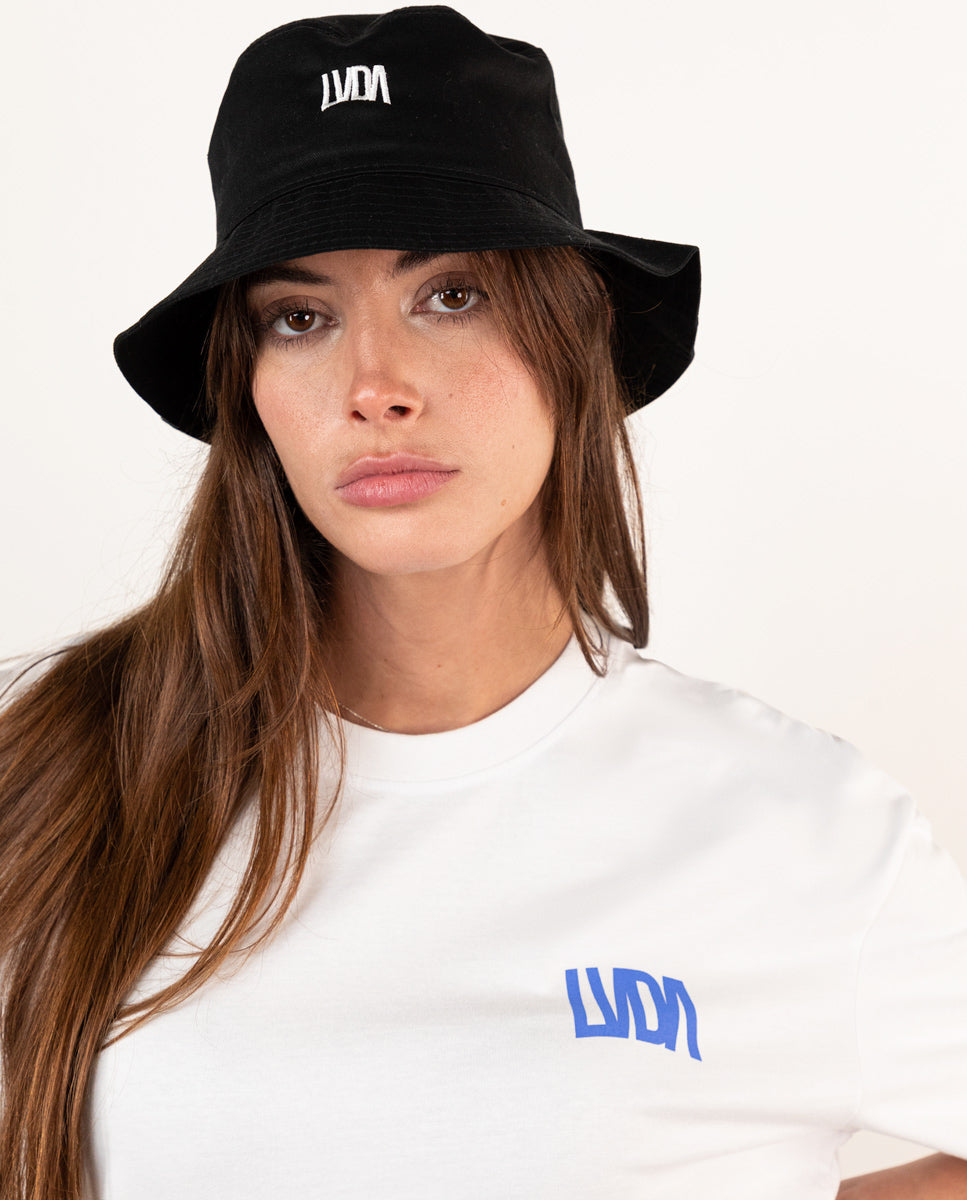 CAMISETA OVERSIZE LVDA