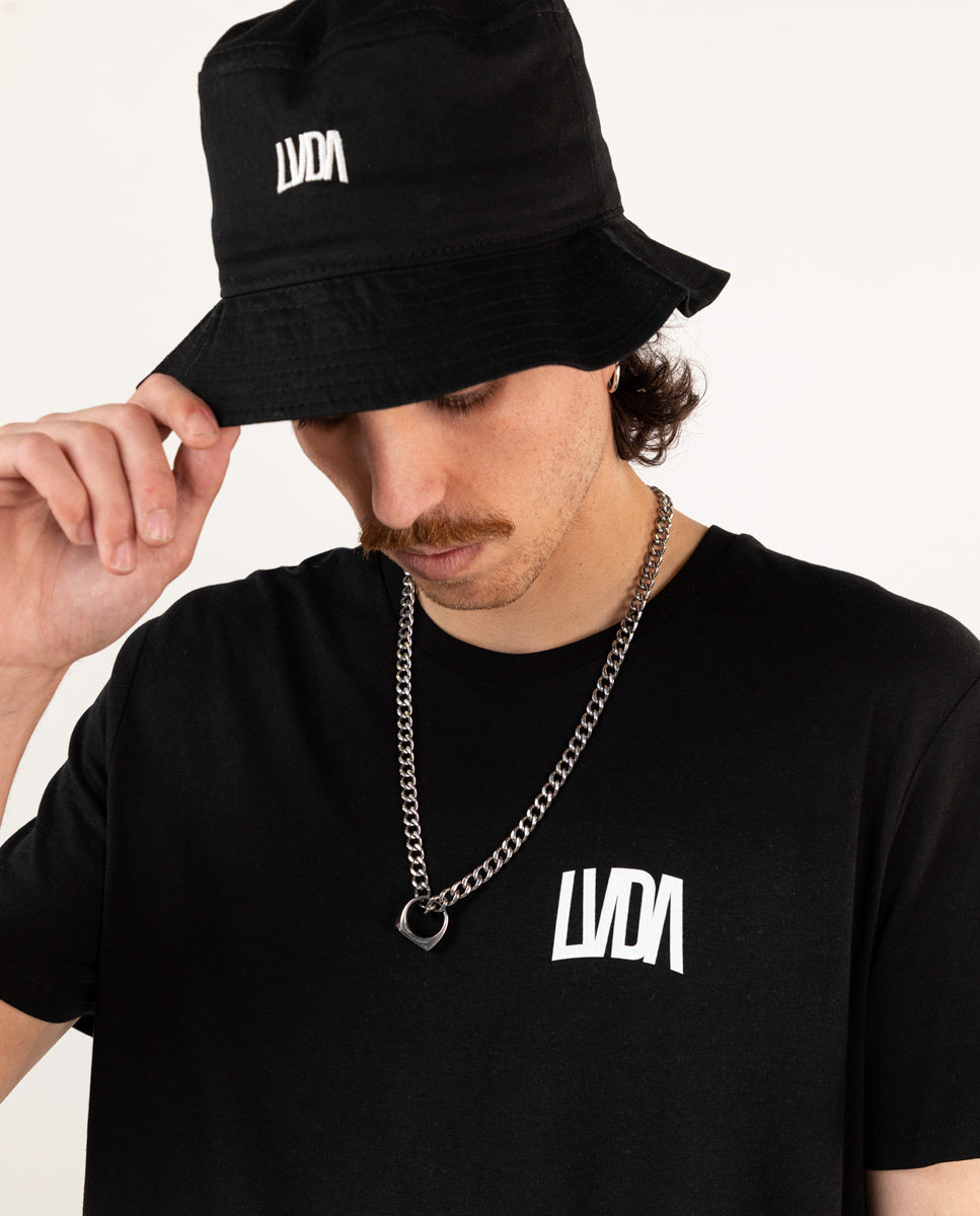 CAMISETA BÁSICA LVDA