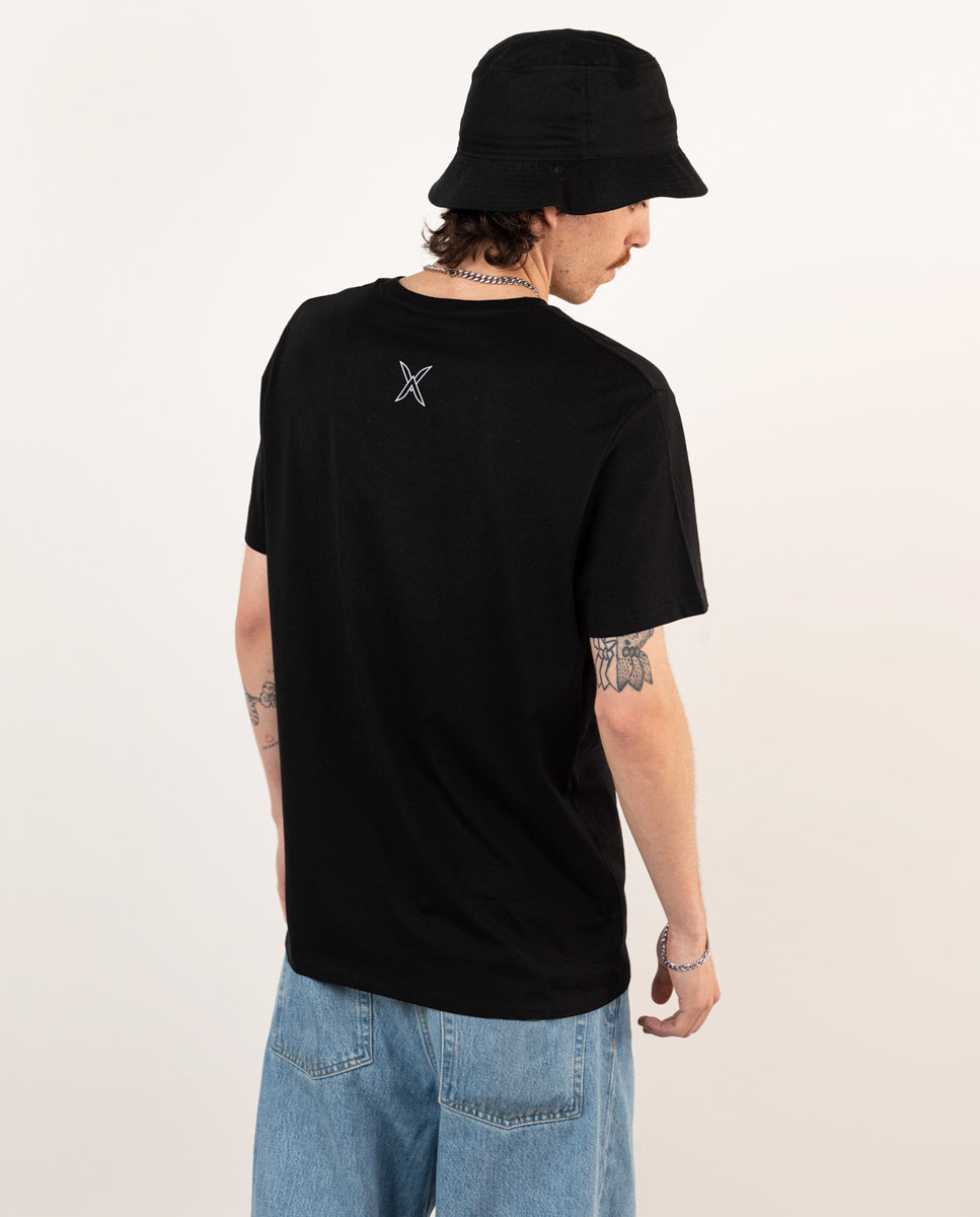 CAMISETA BÁSICA LVDA